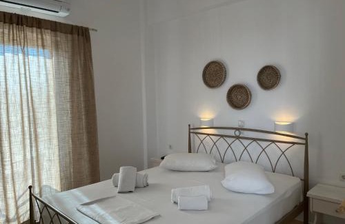 Antiparos Hotel | Hotel Chrisoula