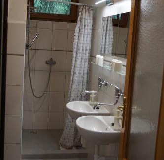 Volfirov Hotel | Hotel Chytrov