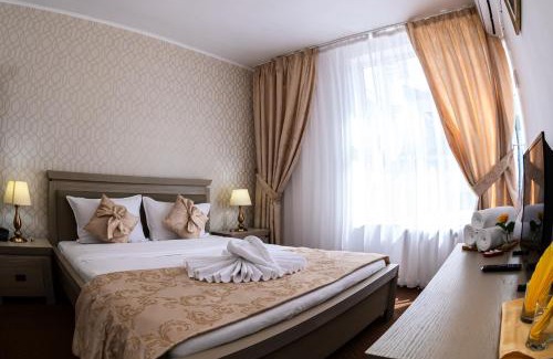 Bistrita Hotel | HOTEL CORA Bistrita