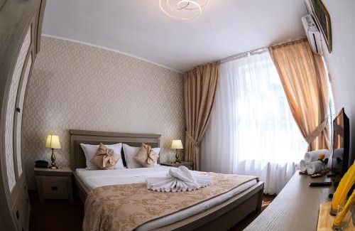 Bistrita Hotel | HOTEL CORA Bistrita