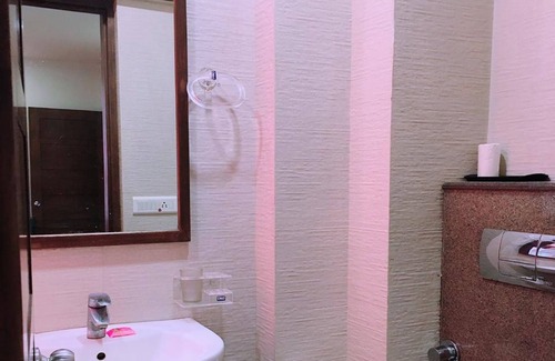 Taj Ganj Hotel | Hotel Dasaprakash
