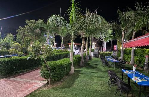 Varanasi Hotel | Hotel Dawat