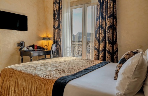 7th Arrondissement Hotel | Hotel de L'Empereur - Malone Hotels