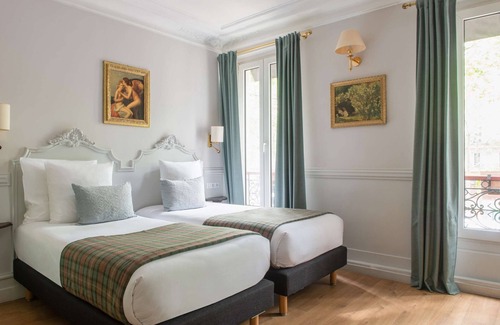 12th Arrondissement Hotel | Hotel de la Porte Dorée