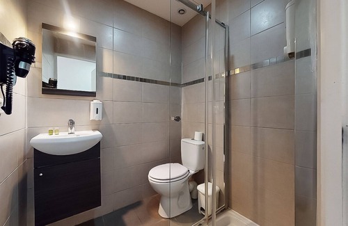 Pere Lachaise Hotel | Hotel de Menilmontant