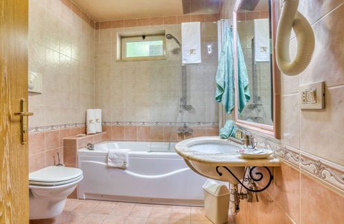 Sant'Elia Fiumerapido Hotel | Hotel Des Reves - Al Poggio di Casalucense