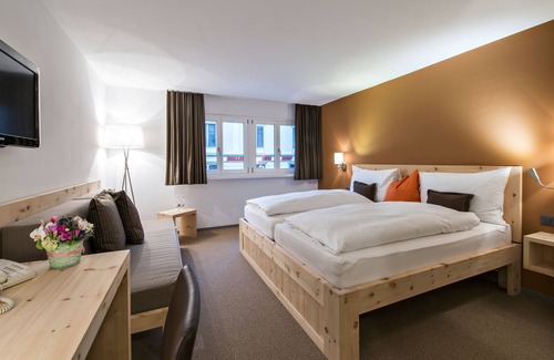 Samedan Hotel | Hotel Donatz