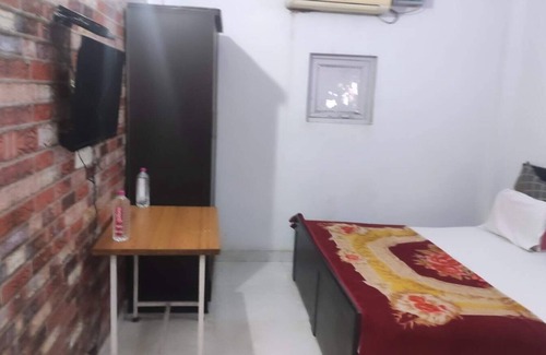 Meerut Hotel | Hotel Downtown