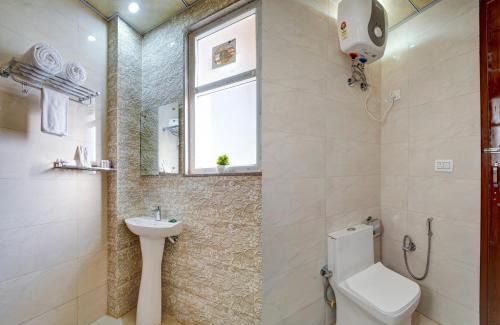 Sector 39 Hotel | Hotel Durbar By Vardaan Residency