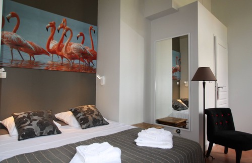 Sommieres Hotel | Hotel Estelou