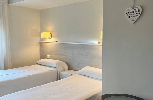 Llers Hotel | Hotel Figueres Parc