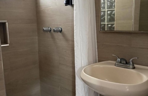 Juarez Municipality Hotel | Hotel Flamingo Juarez