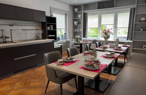 Emden House | Hotel Garni Am Boltentor - Double room