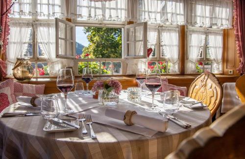 Unterglottertal Hotel | Hotel-Gasthaus Goldener Engel