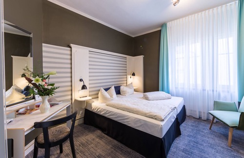 Schloßlein Hotel | Hotel Goldener Hirsch