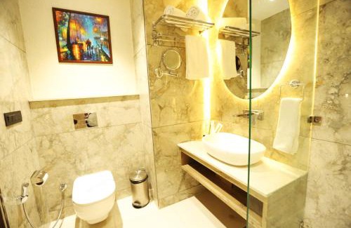 Amritsar House | Hotel Golden Lotus