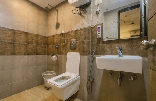 Mahipalpur Hotel | Hotel Good Luck by JMD Group