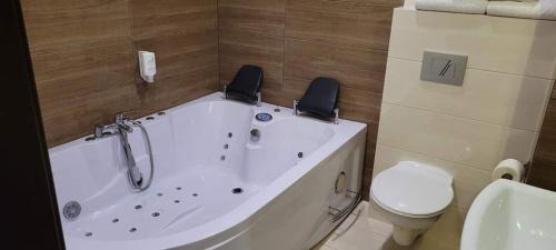 gmina Kłaj House | Hotel Graal Targowisko