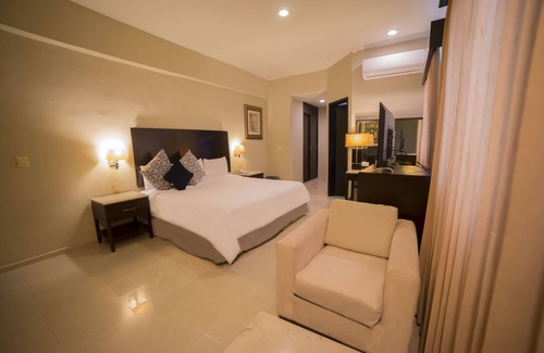Chetumal Hotel | Hotel Grand Marlon