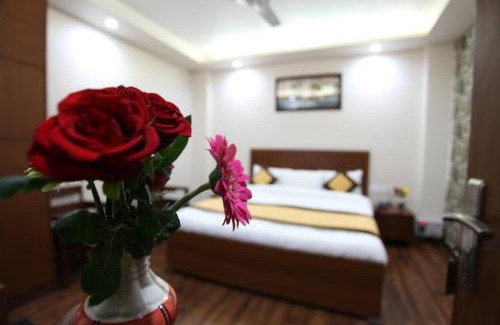 Jasola Hotel | Hotel HC Grand near Indraprastha Apollo Hospital