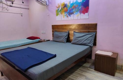 Brahmapur Hotel | Hotel HCB (Hemo Chandra Bhawan)