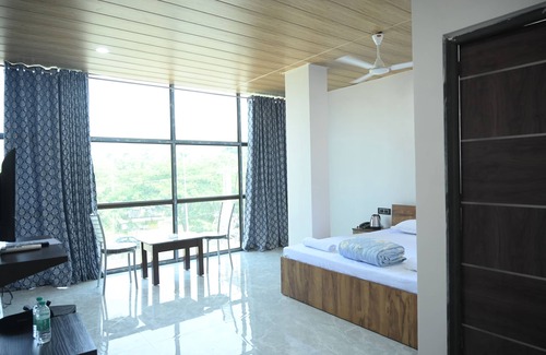 Hajo Hotel | Hotel Hill View Grandeur