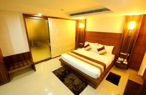 Anchal Hotel | Hotel Hillway Park