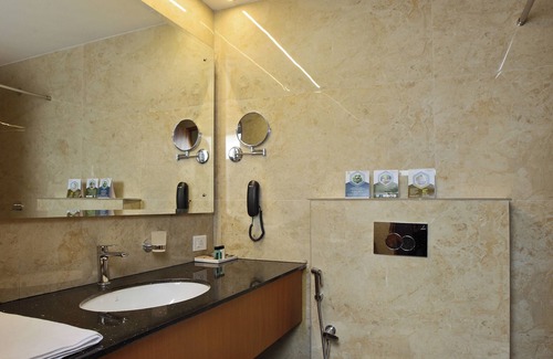 Aranmula Hotel | Hotel Indraprastha Kozhencherry