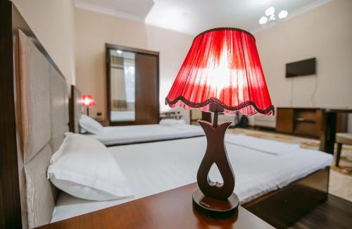 Taraz Hotel | Hotel Inju