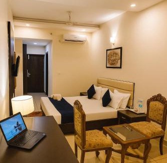 Zirakpur Hotel | Hotel JB Residency Zirakpur Chandigarh # Large Rooms # Balcony Rooms # Top Rated