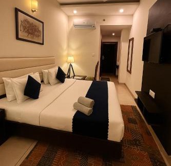 Zirakpur Hotel | Hotel JB Residency Zirakpur Chandigarh # Large Rooms # Balcony Rooms # Top Rated