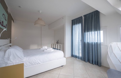 Pietra Ligure Hotel | Hotel Jolly Roger