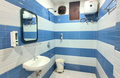 Varanasi Hotel | Hotel Kashi Grand Varanasi