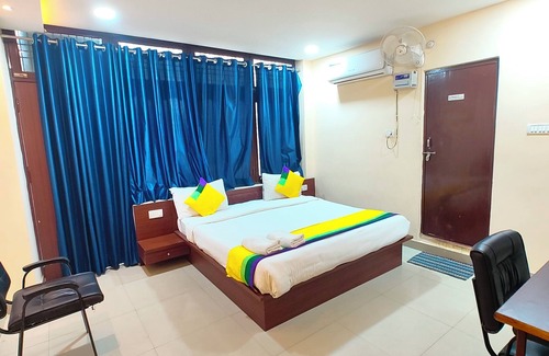 Varanasi Hotel | Hotel Kashi Grand Varanasi