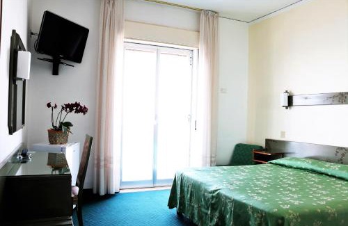Sant'Alessio Siculo Hotel | Hotel Kennedy