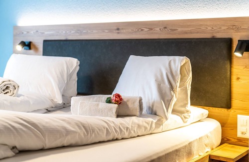 Saas Almagell Hotel | Hotel Kristall-Saphir