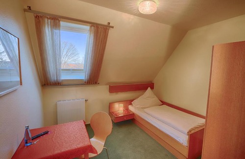 Odelshofen Hotel | Hotel Krone