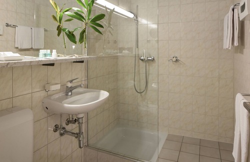 Orselina Hotel | Hotel La Barca Blu