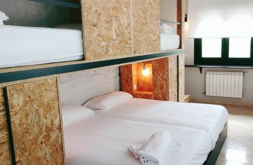 Campos y Salave Hotel | Hotel La Casa Del Abuelo