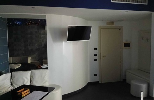 Giugliano in Campania Hotel | HOTEL LA FAYETTE LICOLA