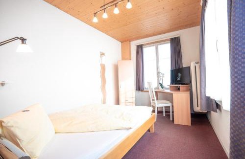 Frutigen Hotel | Hotel Landhaus Adler