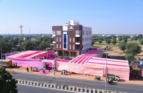Chomu Hotel | Hotel Le Grande