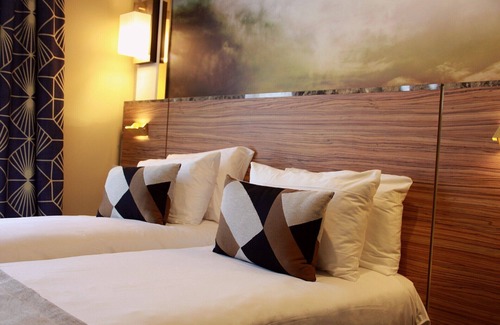 Saint-Vincent-de-Paul Hotel | Hotel Le Rocroy