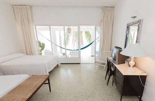 Las Playas Hotel | Hotel Los Flamingos