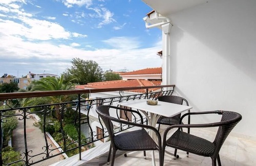 Potos Apartment | Hotel Makedonia