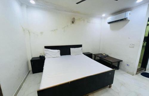 New Delhi Apartment | Hotel Malviya Nagar Inn - Malviya Nagar