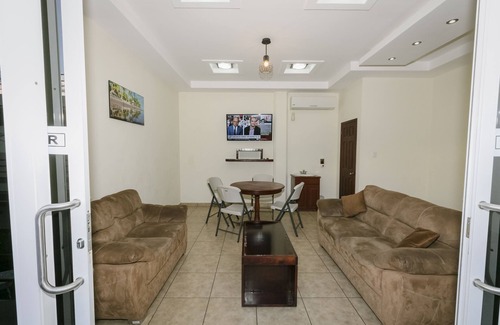 El Amatillo Hotel | Hotel Mediterraneo Inn