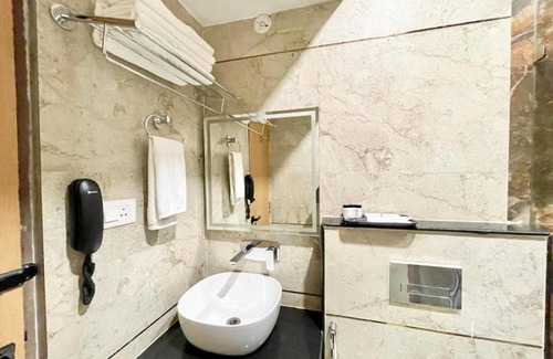 Motia Khan Hotel | Hotel Mehul International -Near New Delhi Railway Station, Paharganj & Connaught Place