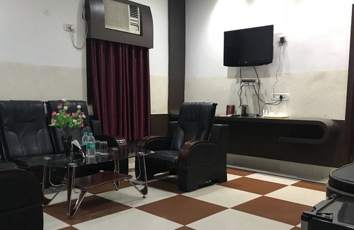 Muzaffarpur Hotel | Hotel Minakshi International