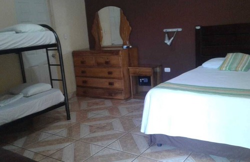 El Cuco Hotel | Hotel Miraflores